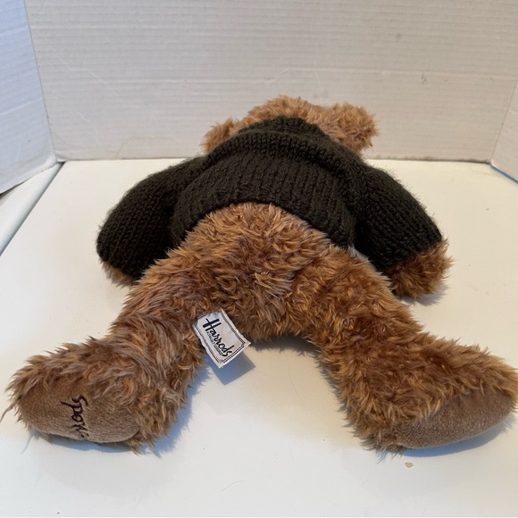 Vintage brown HARRODS Knights Bridge bear 13” - Picture 8 of 8